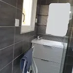 Pousse Le Portail Et Pose Toi Sur La Noirmoutier-en-l'Ile