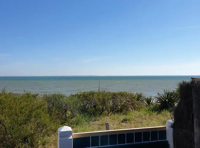 Pousse Le Portail Et Pose Toi Sur La Hébergement de vacances Noirmoutier-en-l'Île